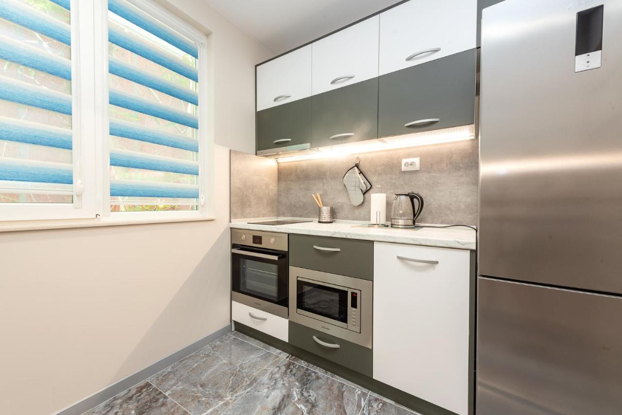 Downtown Apartment בורגאס מראה חיצוני תמונה