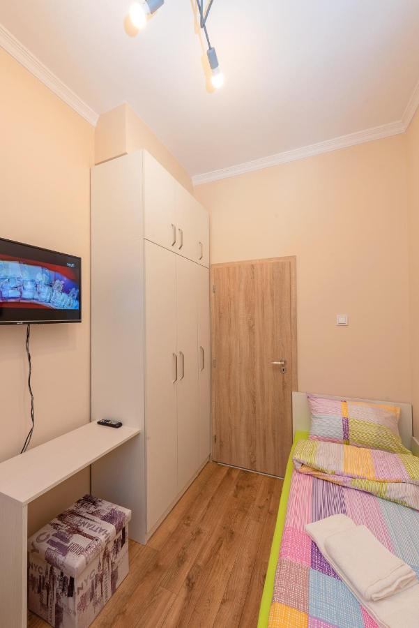 Downtown Apartment בורגאס מראה חיצוני תמונה